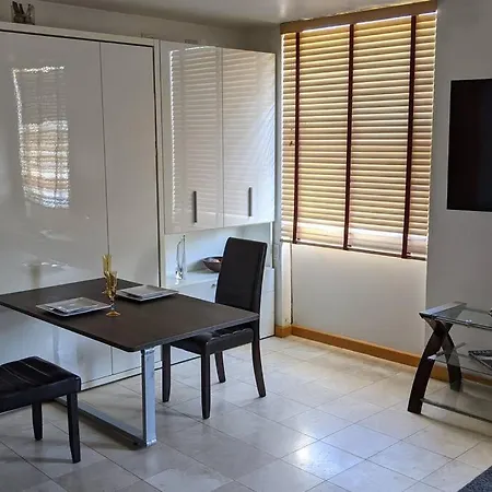 Cozy Studio, Walk To The Beach, Restaurants, Bars Miami Beach Esterno foto