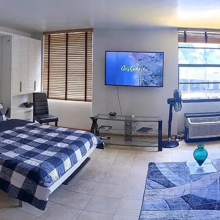 Cozy Studio, Walk To The Beach, Restaurants, Bars Miami Beach Esterno foto
